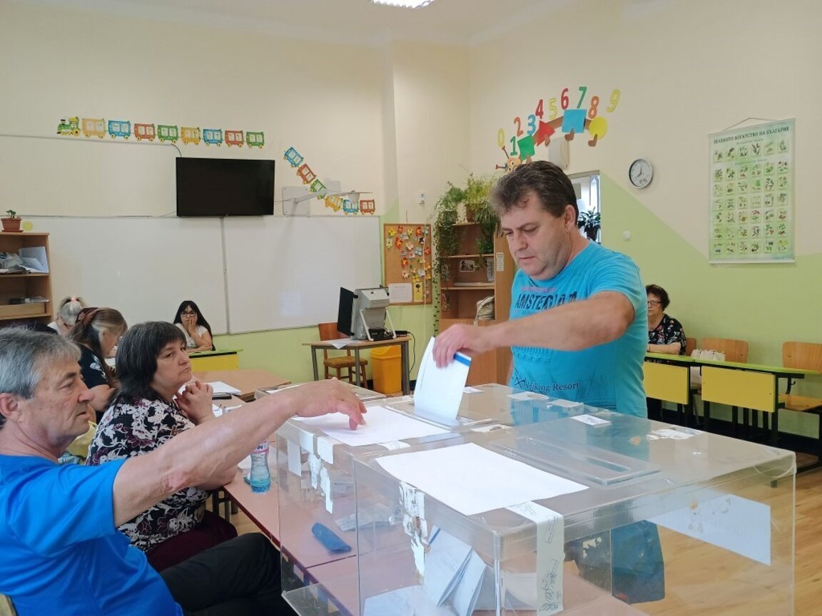Cae la participación electoral en Bulgaria