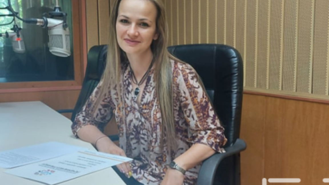 Моника Маринова
