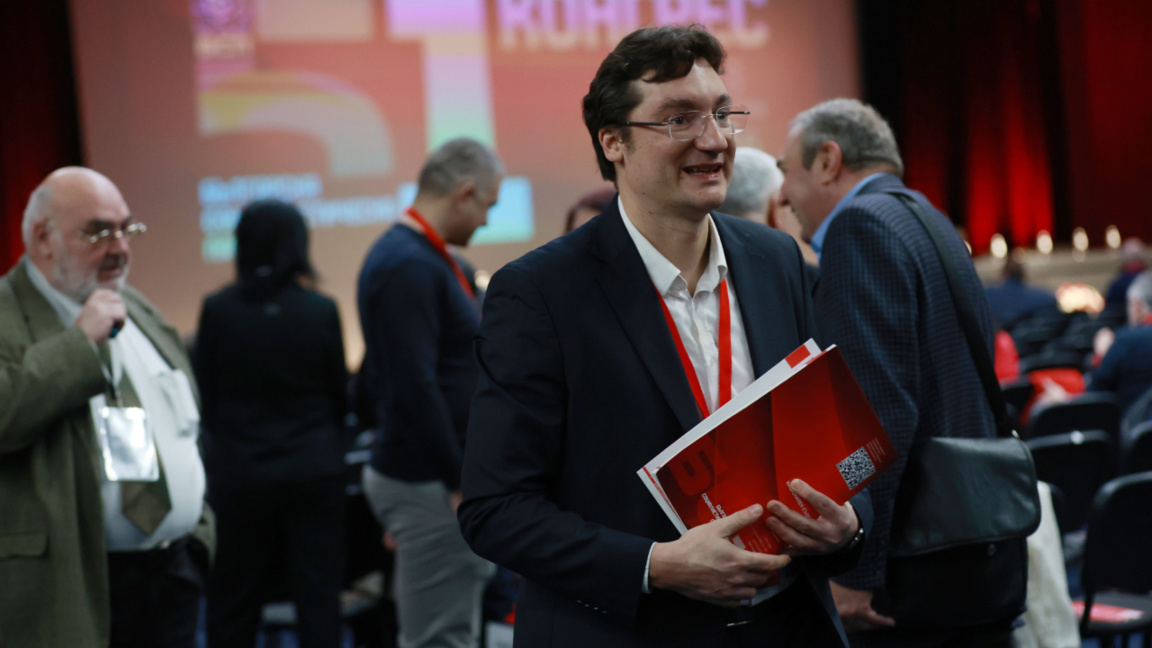 Le nouveau président du PS veut lutter contre la capture de l'Etat