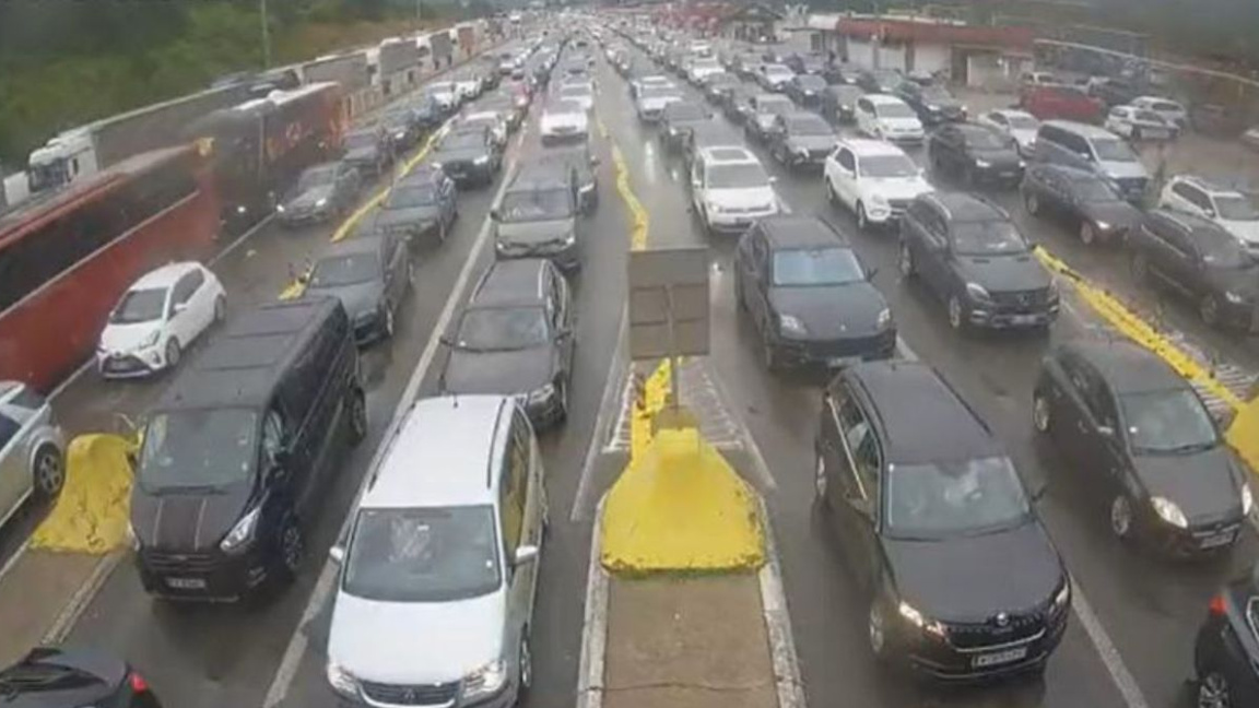 Intense transit traffic through the country towards Türkiye