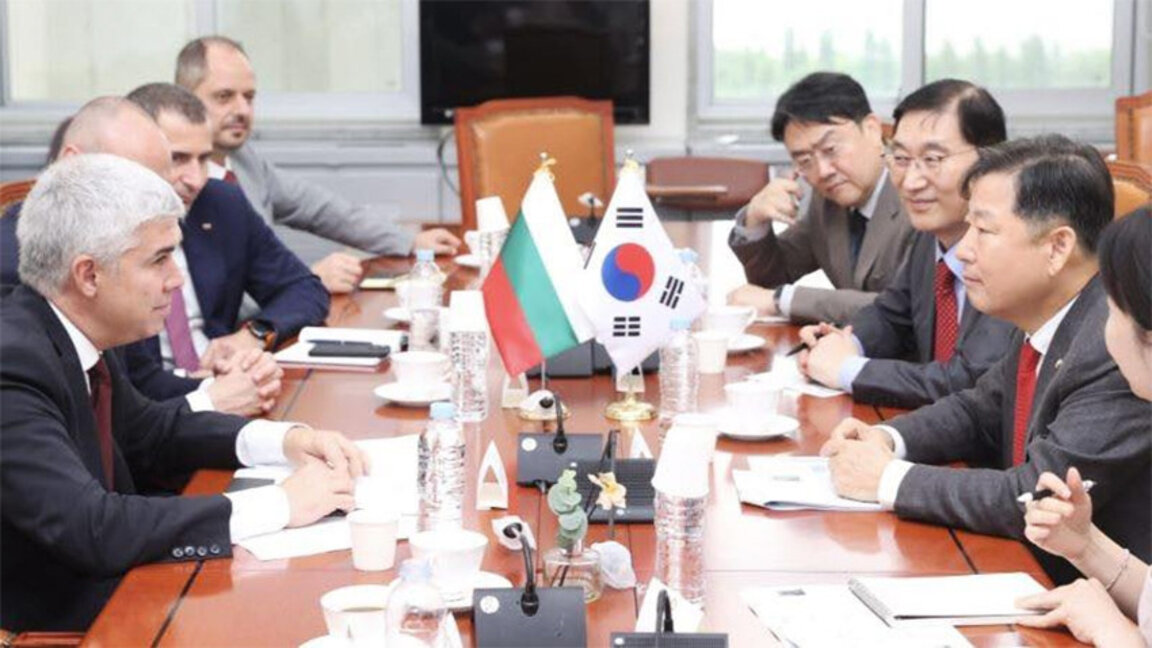 Bulgaria will take a loan from South Korea for the new Kozloduy NPP reactors