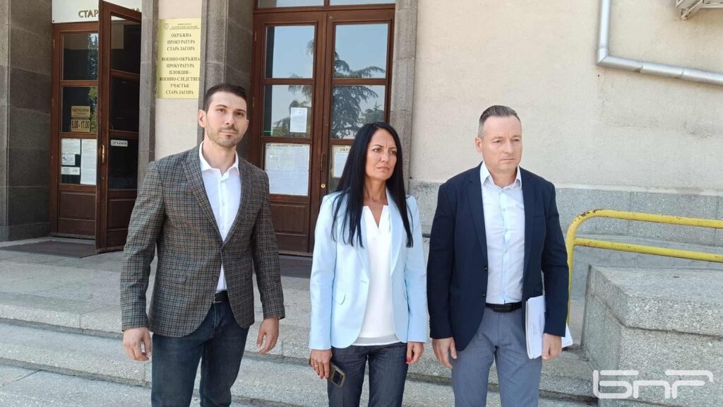 До три години затвор заплашва нападателите на полицаи в Гълъбово