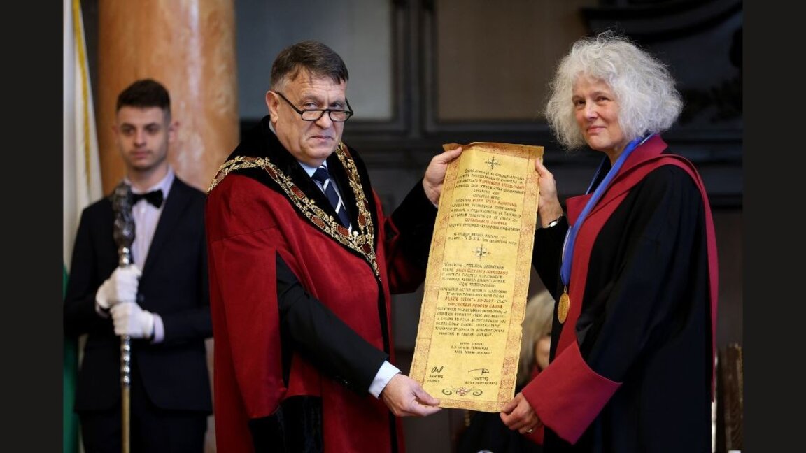 Marie Vrinat-Nikolov sacrée Docteur honoris causa de l’Université de Sofia