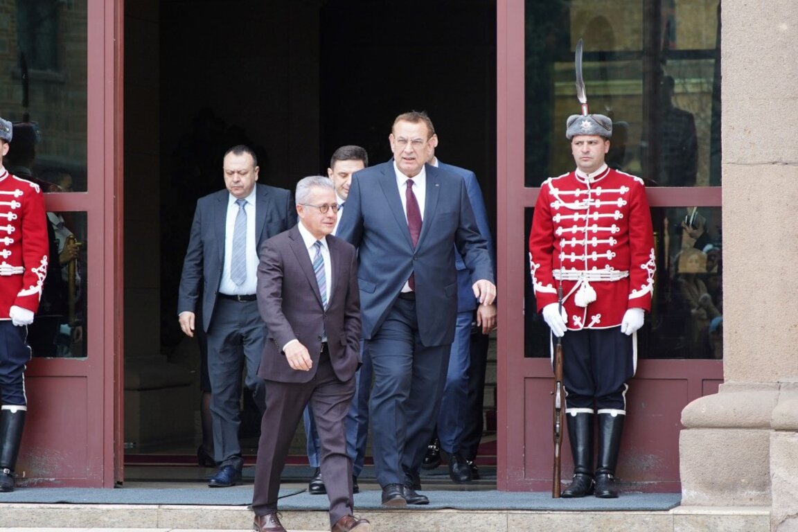 ДПС: Ако двете управляващи формации се разберат, ще продължим да подкрепяме разумно