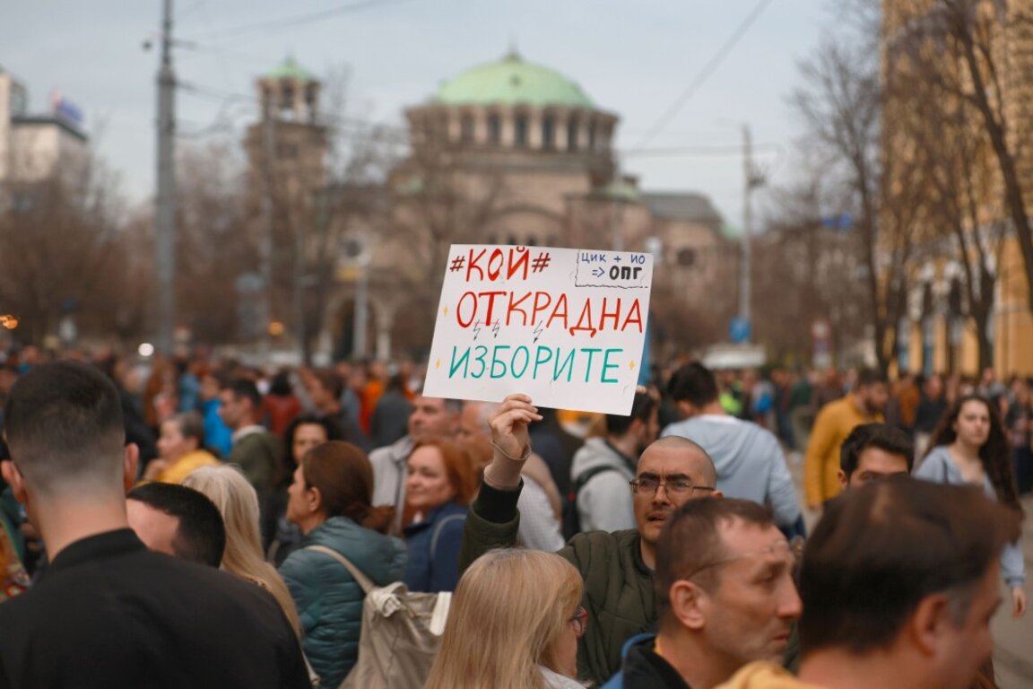 Очаква се решението на КС за законността на изборите за 51-ото Народно събрание