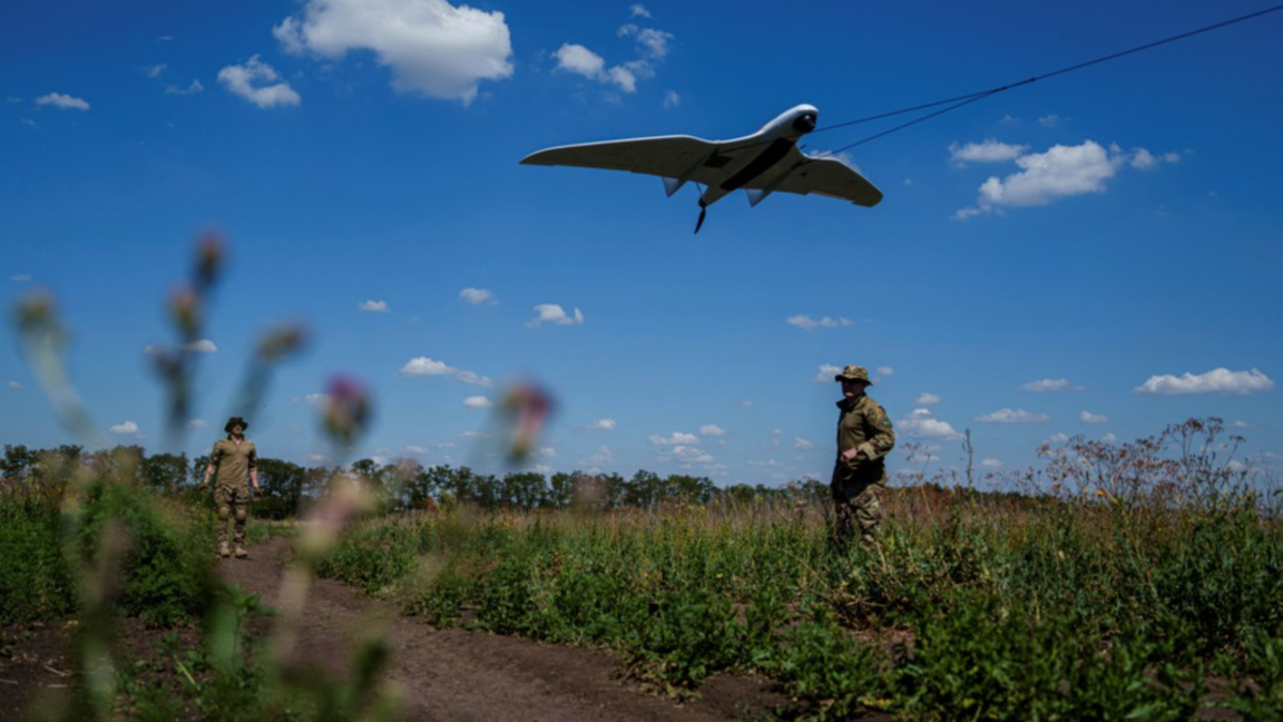 Украински удари с дронове по петролна рафинерия край Нижни Новгород