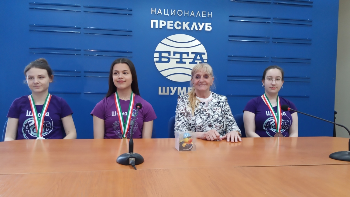 Шуменски момичета отново на върха