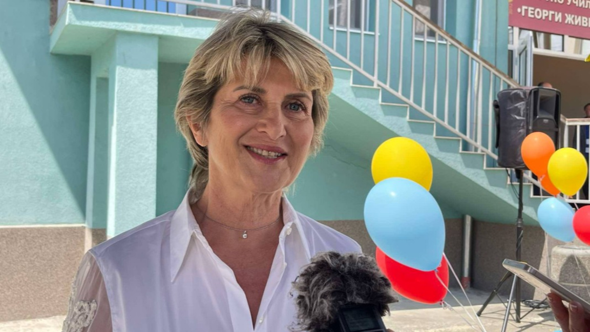 Βέσελα Λέτσεβα