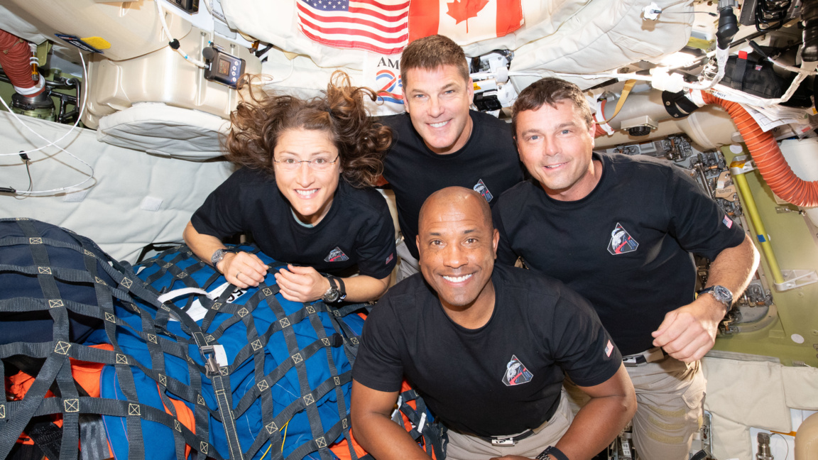 "Артемис 2" се завръща на Земята тази нощ