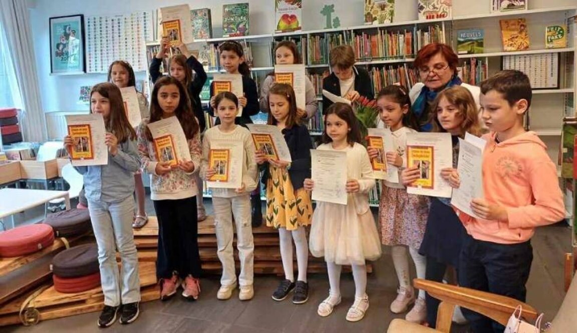 Български деца в Брюксел посещават часове по роден език в белгийската библиотека "София"
