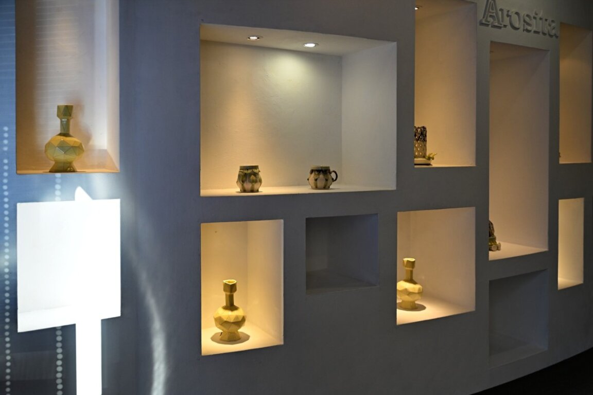 Шон Спанглър представя “Нишови форми” в галерия “Аросита”