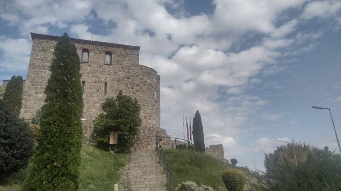 „Peristera“ - die Taubenfestung auf dem Hügel „Heilige Petka“