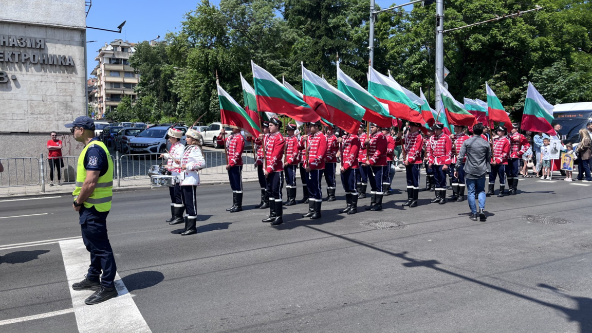 Сдружение „Мисия Будител“ с истински урок по родолюбие