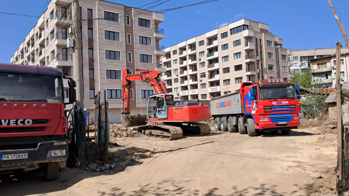 Забрана за строителството през уикенда в Пловдив предлага ПП–ДБ