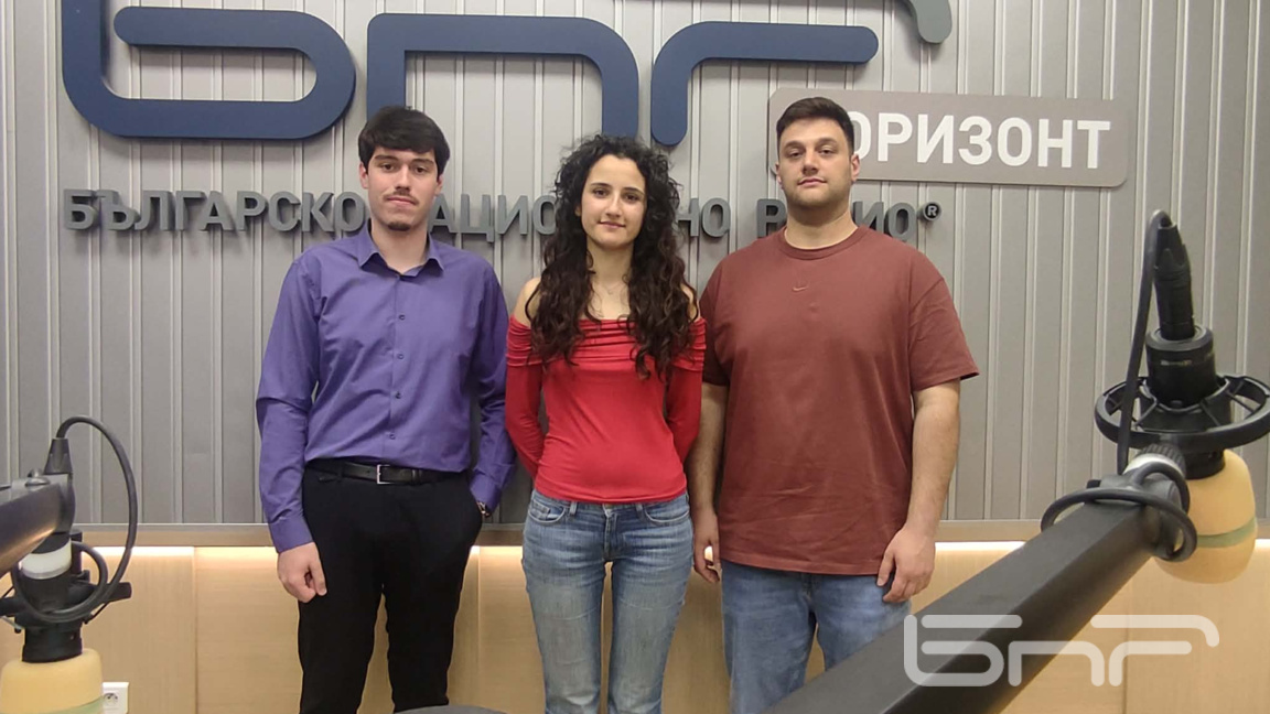 Боян Принов, Ема Димитрова и Теодорос Ваниотис (от ляво на дясно)