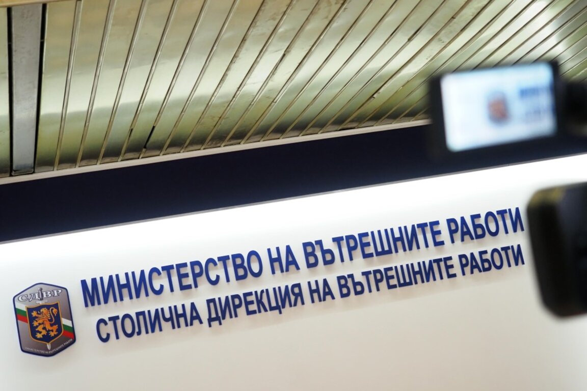 Полицията в София издирва 16-годишно момче