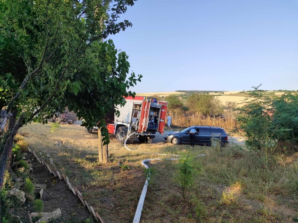 Пожарът в Развигорово е потушен