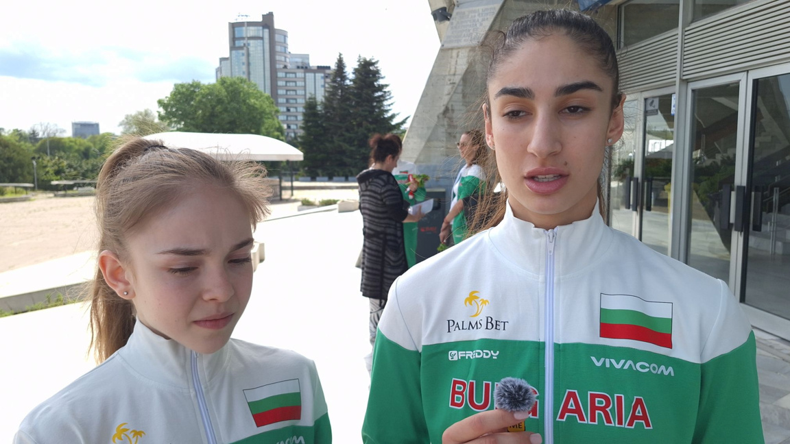 Среща с двете грандами в художествената гимнастика у нас (ВИДЕО)