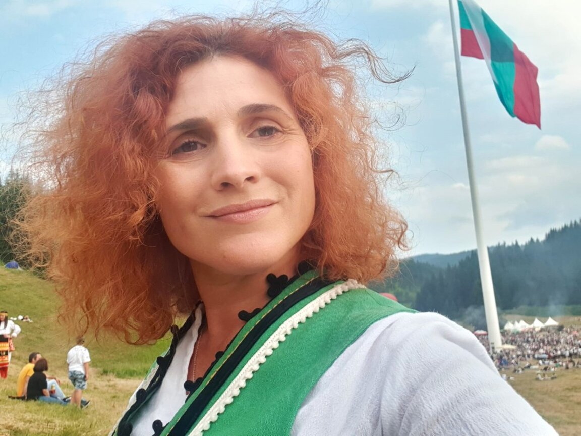 Аня Терзивец