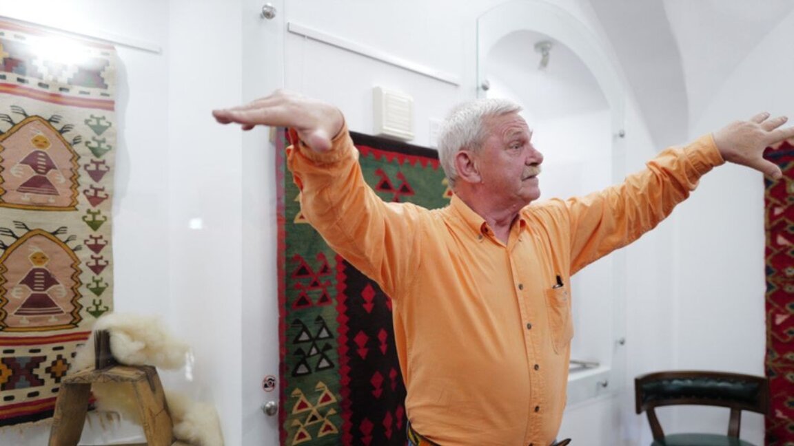 Jaap van Belen et sa collection extraordinaire de tapis bulgares