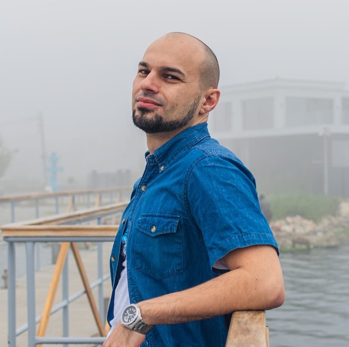 "Наивен съм бил" - новото видео на Lay-Zy