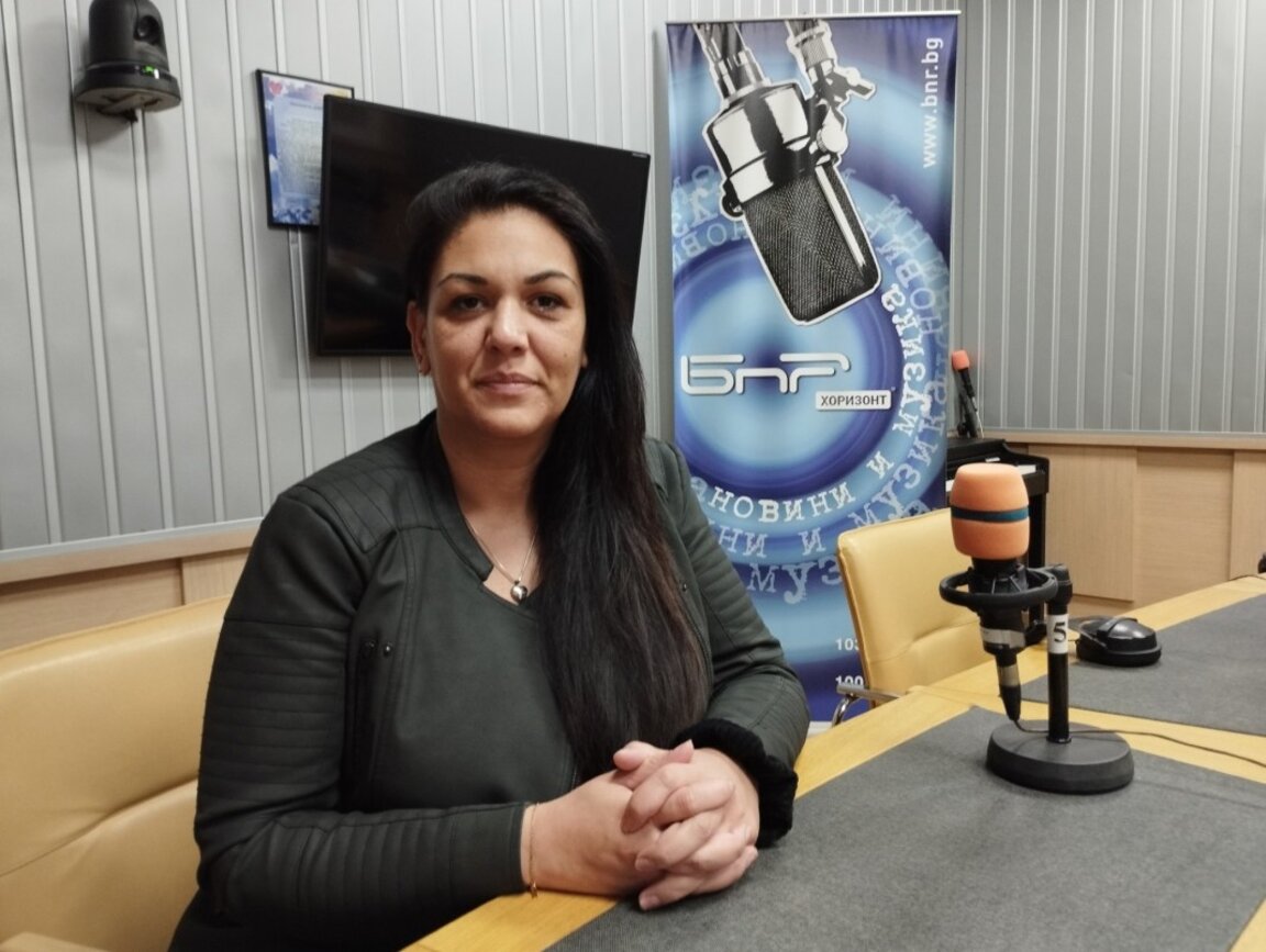 Ани Стоянова