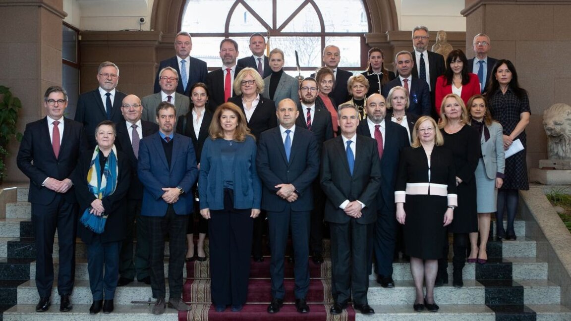 Η ΕΕ να χτίζει ανταγωνιστική πράσινη οικονομία, κάλεσε ο ΠτΔ