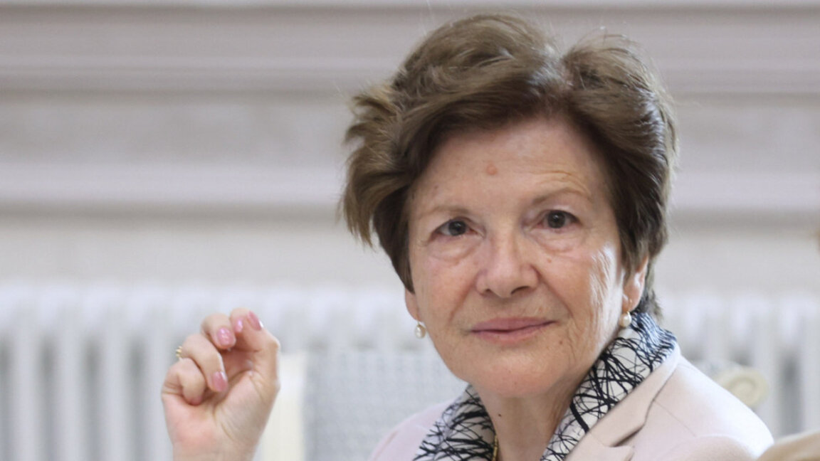 Бисерка Бенишева