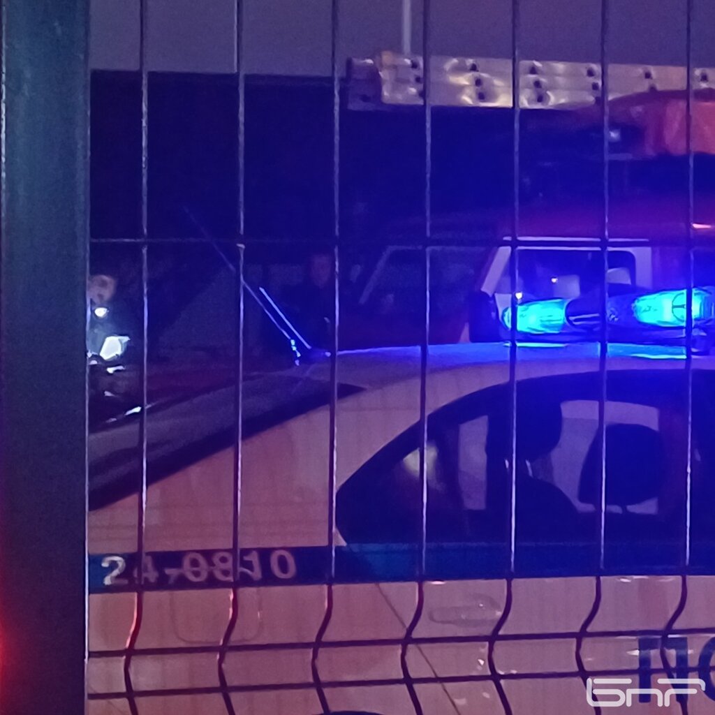 Един човек загина, а още четирима пострадаха при рухване на скеле в София
