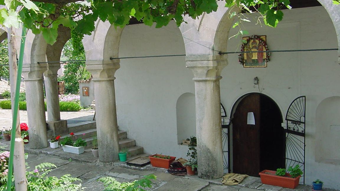 Храмов празник в най-старата преславска църква