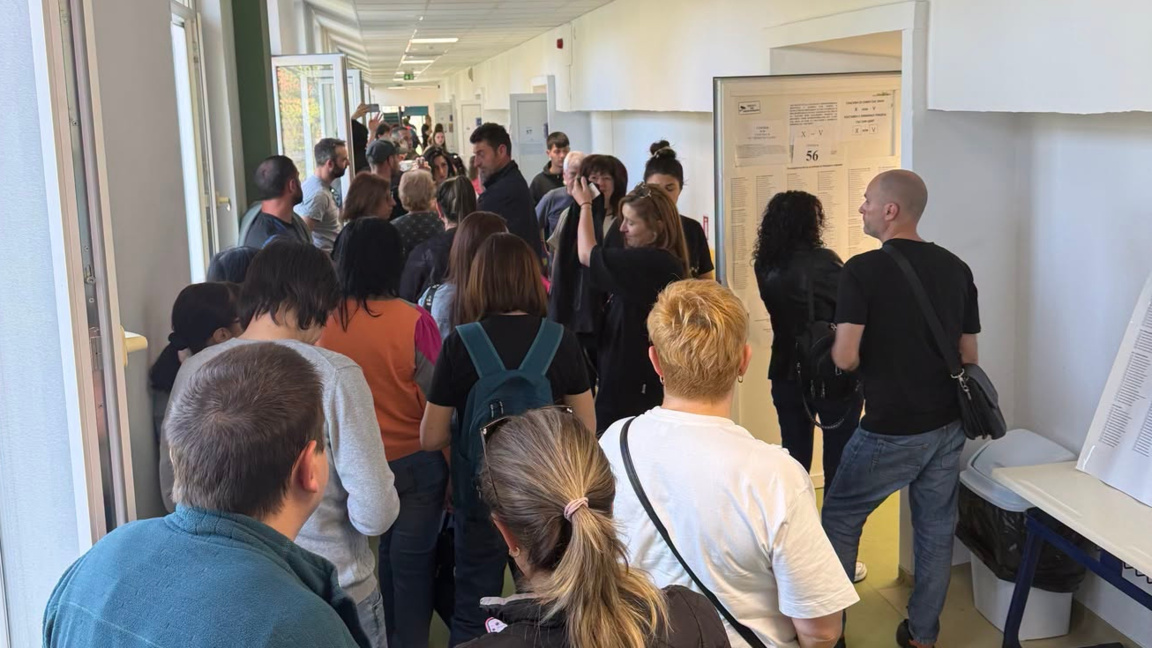 Последните избиратели в Пловдив гласуваха минути преди 21 часа