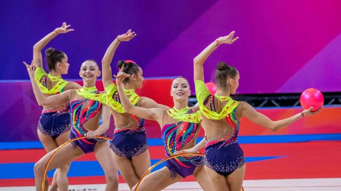 Gymnastique rythmique: Médaille d'or pour l'ensemble bulgare à Bakou