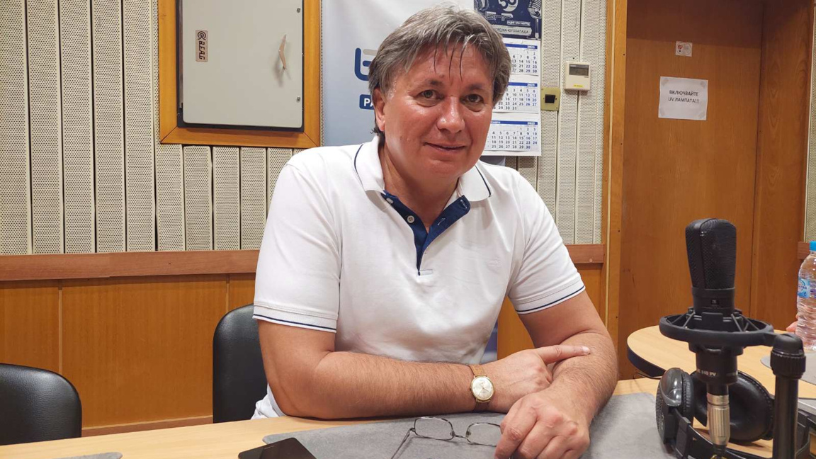 Адвокат Иван Чолаков