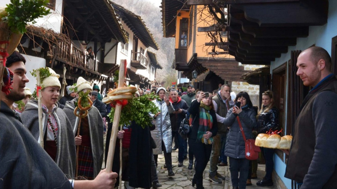 “Koledari Okulu”, “Koleduvane” geleneğini canlandıracak