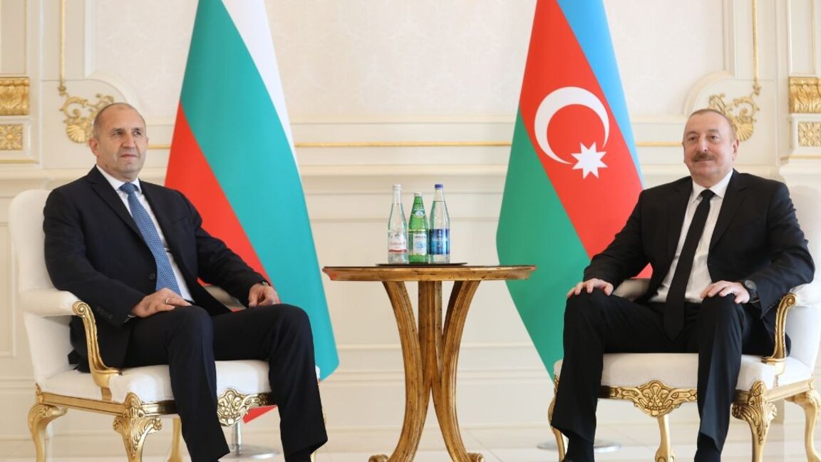 Bulgaria y Azerbaiyán firman una declaración de asociación estratégica