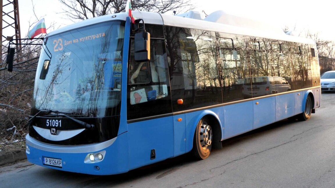 На бал с електробус