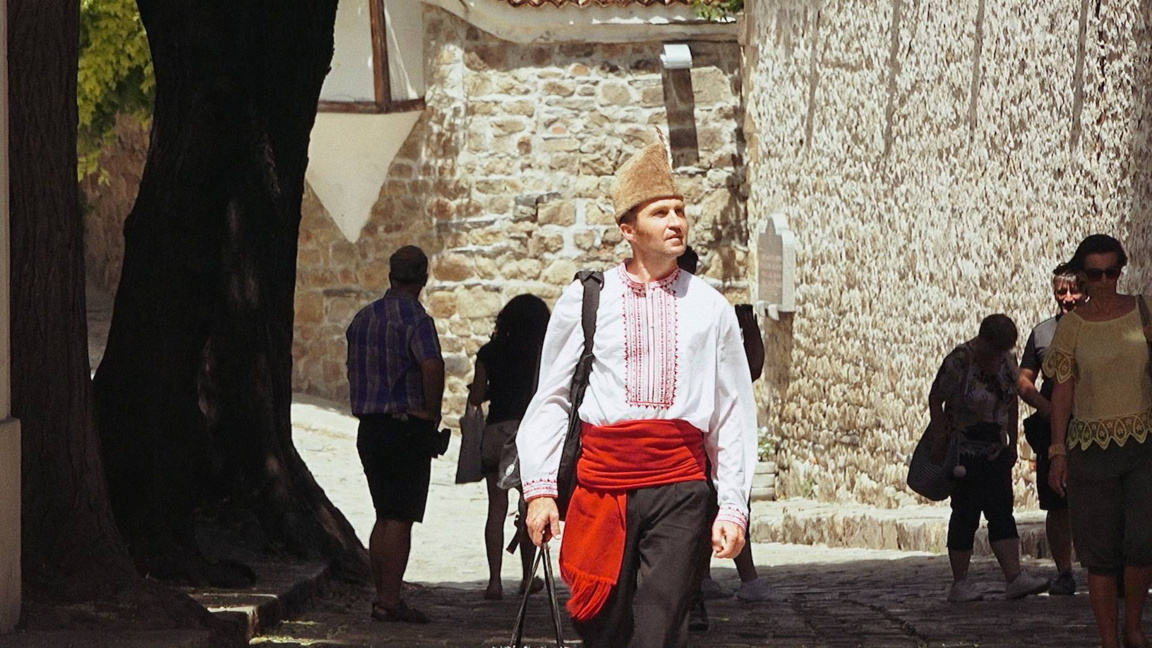 “El alma irregular”: historias de extranjeros que llevan Bulgaria en el corazón