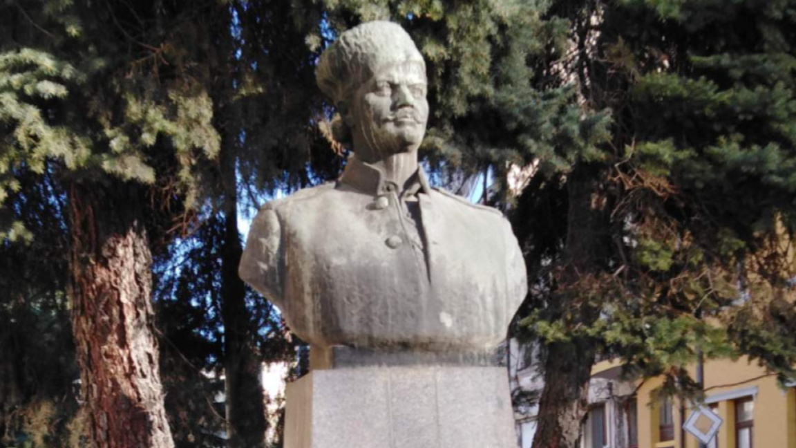 Паметник на Капитан Петко войвода в Кърджали