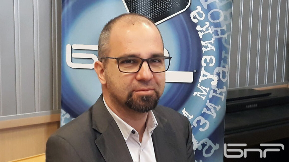 Първан Симеонов: Започва "рекламната пауза", в която дори и истини да чуем, ще имаме едно наум
