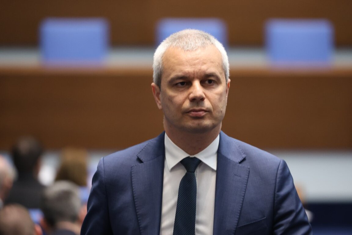 "Renaissance" demande une renégociation de l'adhésion de la Bulgarie à l'UE...