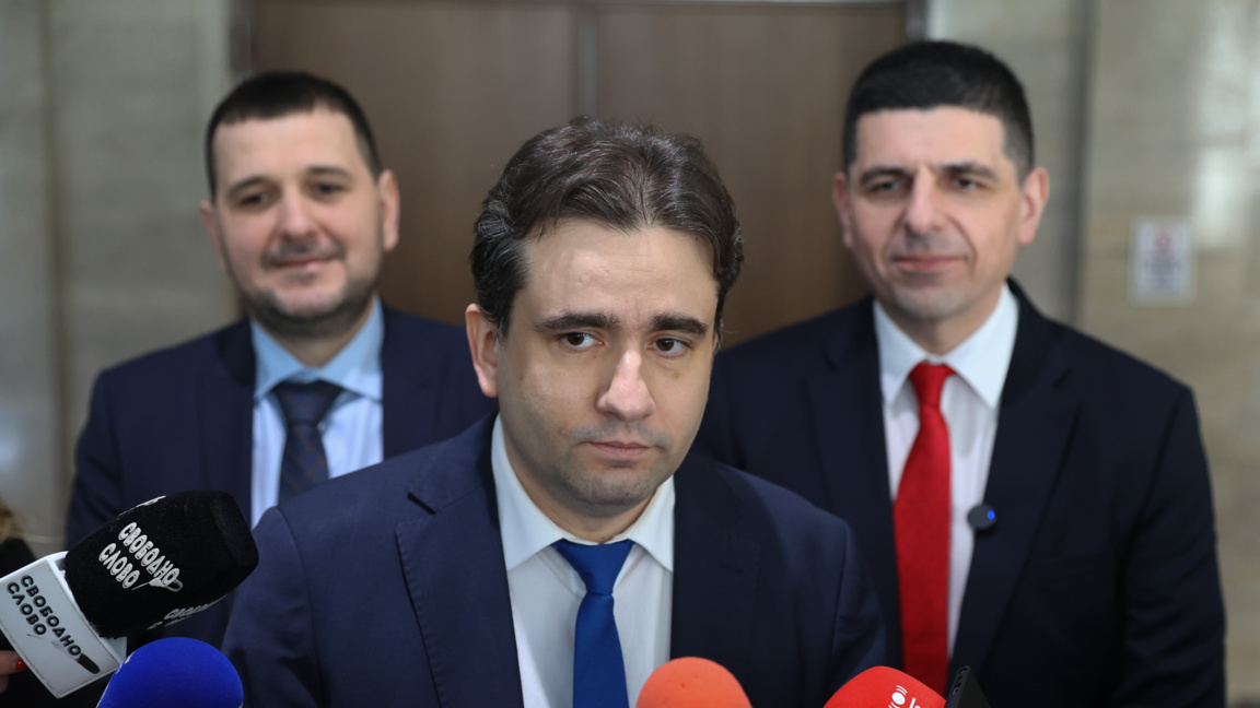 Божидар Божанов