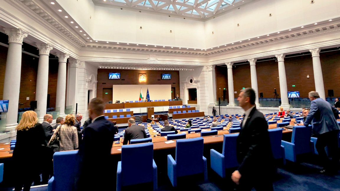 Situation politique en Bulgarie : "Attendez-vous à l’inattendu"