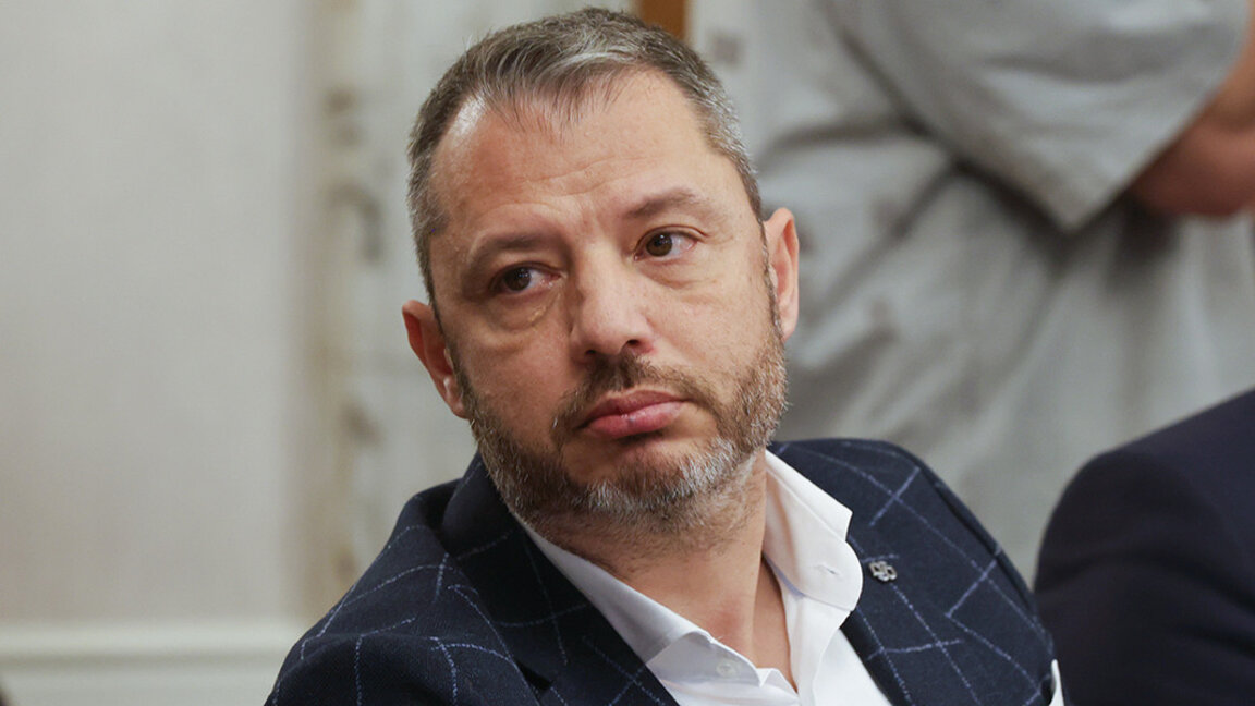 Delyan Dobrev del GERB: "El déficit presupuestario es del 9%"