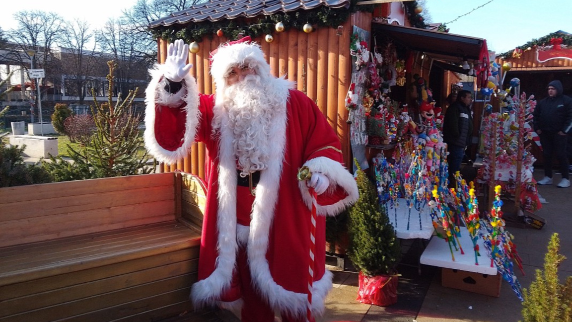 Коледен конкурс „Малките таланти на Дядо Коледа“