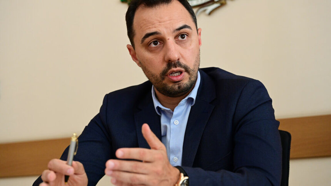 Сега ОбС-Варна трябва да върне акциите в Панаира на държавата и да спре агонията