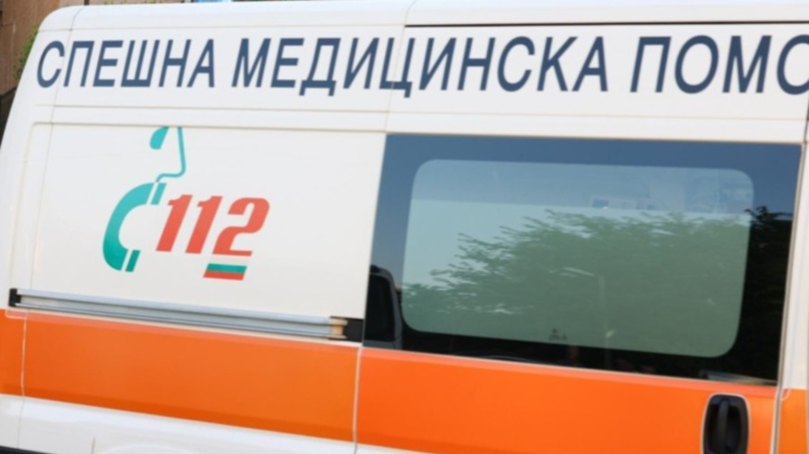 Спешна медицинска помощ линейка