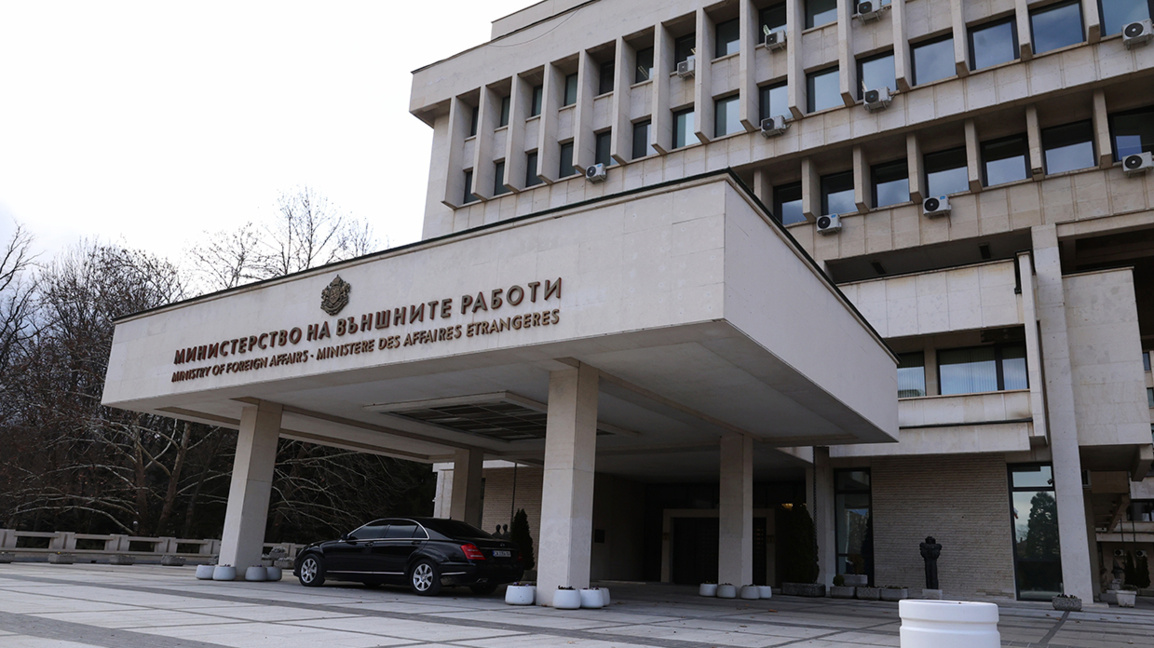 МВнР: Съдействали сме за връщане на българско дете при майката в Норвегия