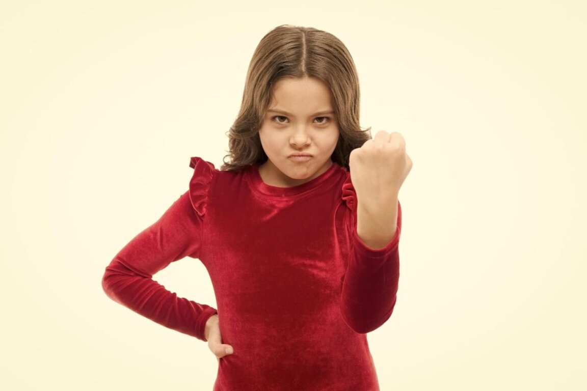 Емоционално занемарените деца често се превръщат от жертви в агресори