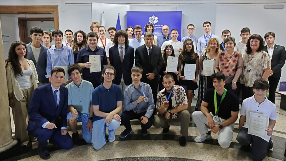 Los estudiantes búlgaros ganaron 68 medallas de olimpiadas en 2026