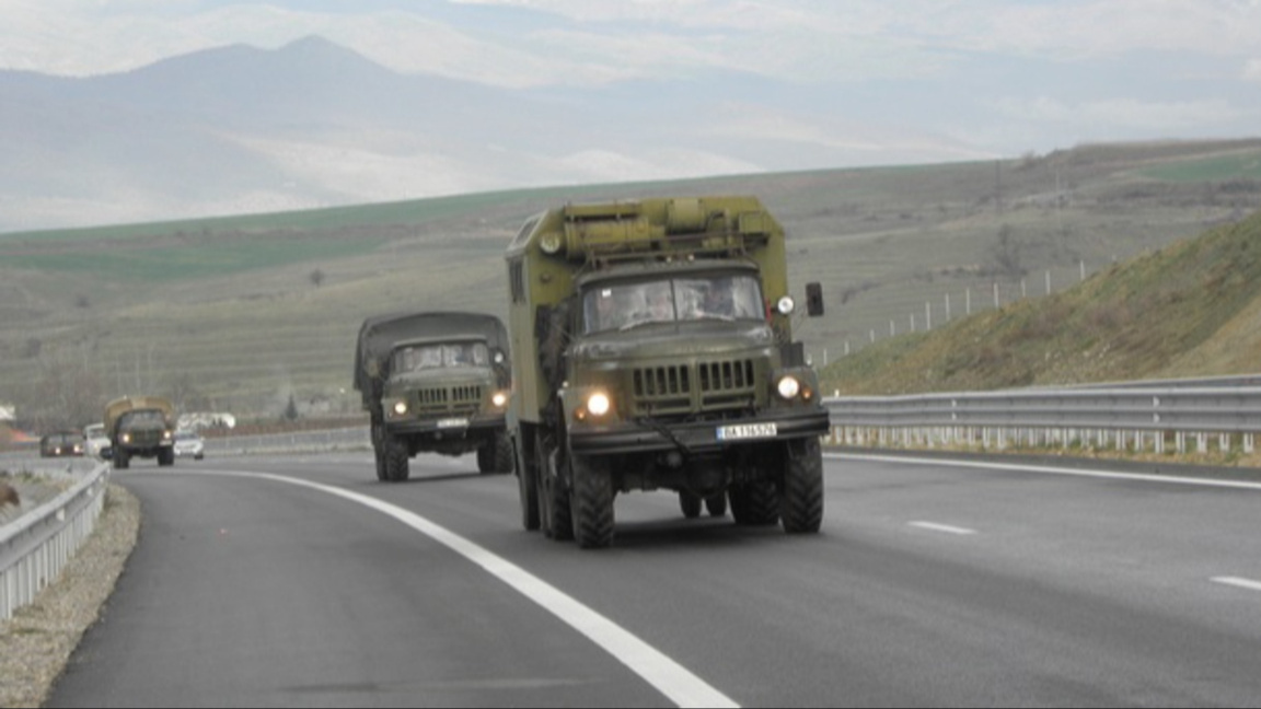 Askeri teçhizat, tatbikatlar için cumhuriyet yol ağının üzerinden geçecek